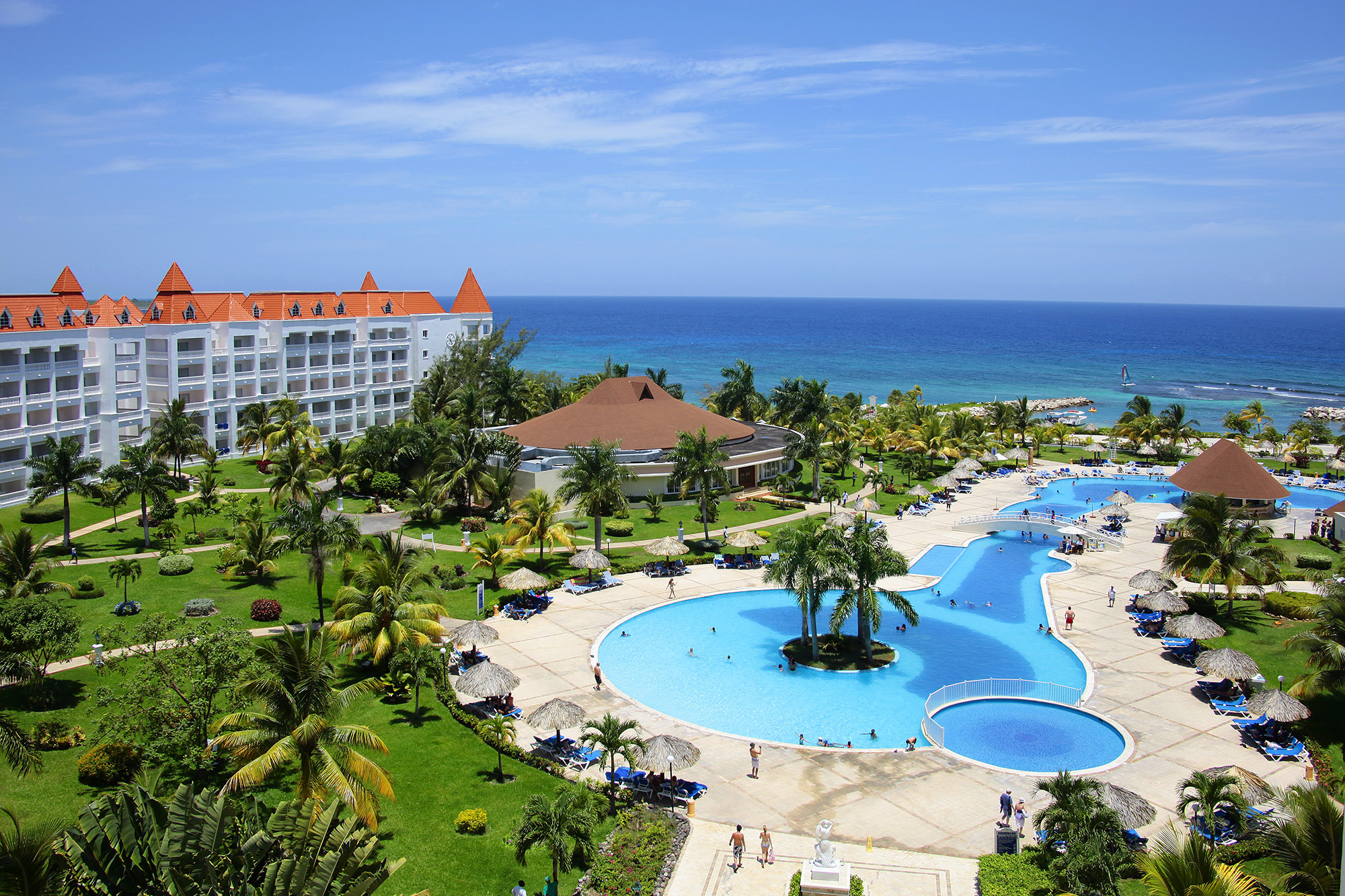 Book your wedding day in Bahia Principe Grand Jamaica